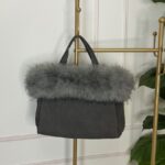 ΤΣΑΝΤΑ ΜΕΓΑΛΗ ΣΟΥΕΝΤ ECO LEATHER ΜΕ ΓΟΥΝΑ ΓΚΡΙ