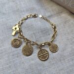 ΒΡΑΧΙΟΛΙ ΜΕ CHARMS ΦΛΟΥΡΙΑ ΚΑΙ ΣΤΑΥΡΟ
