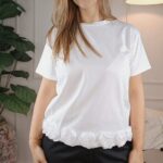 DUCHESS T-SHIRT ME ΑΠΛΙΚΕ ΛΟΥΛΟΥΔΙΑ ΛΕΥΚΟ